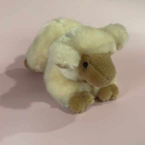 Vintage Gund Lambsalot Cream Sheep Plush with tags Easter NWT Excellent Conditi… - Picture 3 of 12
